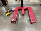 Southworth Roll 2.2 Pallet Lift Table, Electric/ Hydraulic 2200 Lbs Capacity .