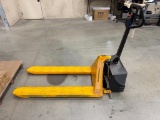 2015 Southworth EHL1004 Electric High Lift Pallet Jack 3300 Lbs. Capacity 12 Volt LX154C14134706