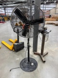CentralMachinery 28'' Floor Pedestal Fan 120 Volt 1 Ph