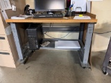 Computer Work Station 30