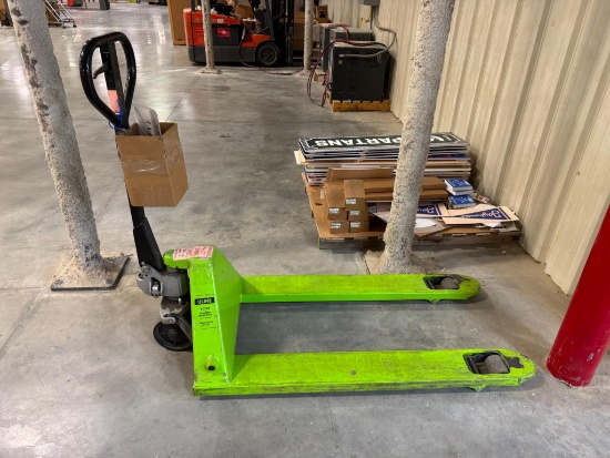 U-Line Pallet Jack 5500Lbs. Capacity