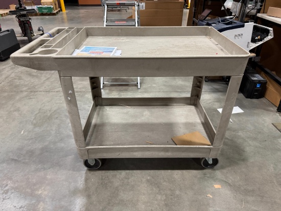 Rubbermaid 2 Shelf Cart 25" x 36"