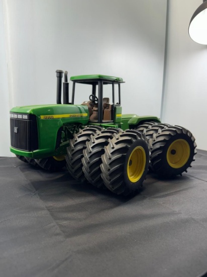 1/16 Scale 9200 John Deere 12 wheel