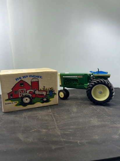 2 3/16 scale Tractors OLIVER 1855 & Toy Farmal
