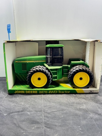 1/16 scale John Deere 8870 4WD N.I.B.