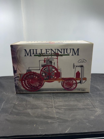 1/16 scale Millennium Froelick Gas Tractor N.I.B.