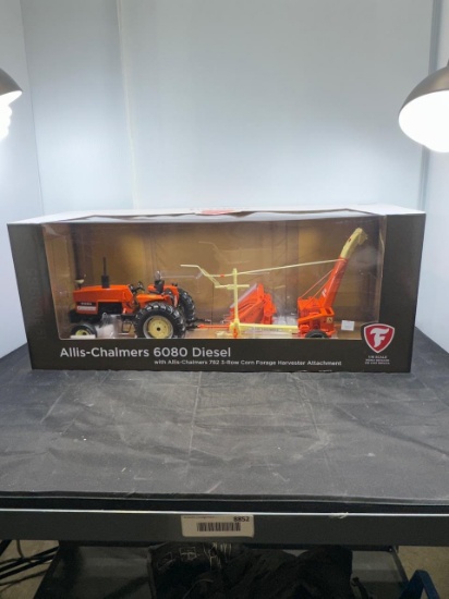 1/16 scale Allis chalmers 6080 Diesel w 782- Corn Harvester Hi Detail Rare Set