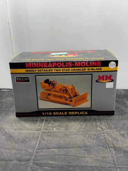 1/16 scale M.M. 2 Star crawler W. Blade N.I.B