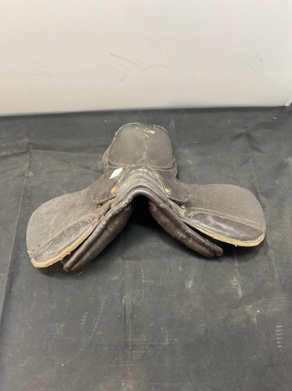 Minature English Saddle