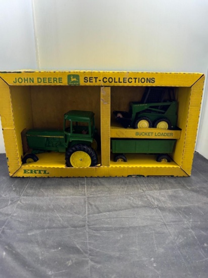 1/16 scale ERTL collector set tractor wagon & sled steel Rare set in Early Box old set