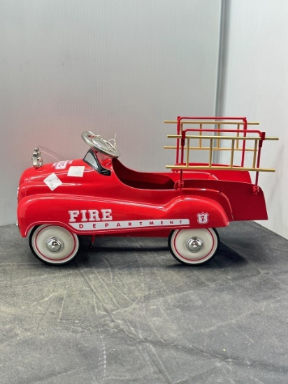 Miniature Pedal Fire Truck w Ladders
