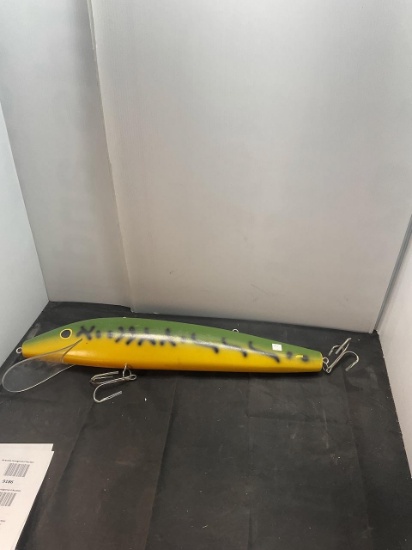 Giant Rapala Lure