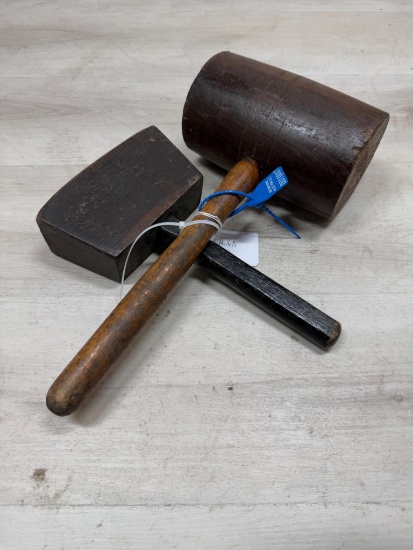 2 MALLETS LIGNUM VITAE & MAHOGANY (?)