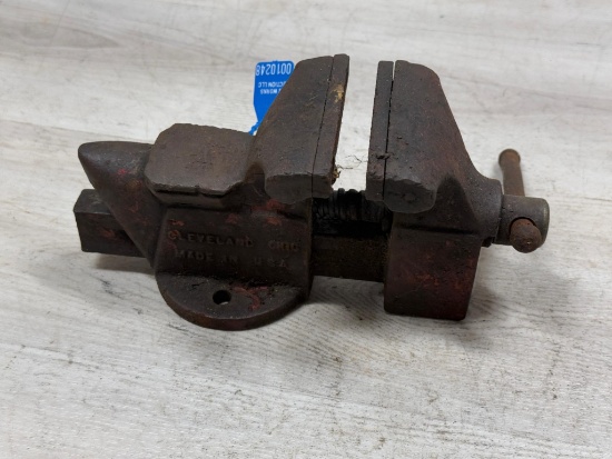 Colombian Bench Vise/ Anvil 3.5 inch jaws