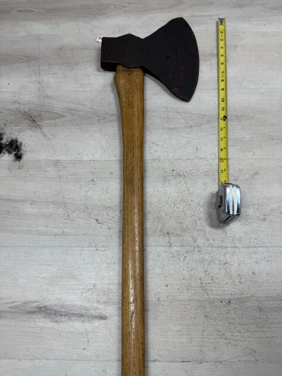 Unmarked Broad Axe