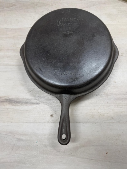 Wagner Ware Double cast iron Skillet set, no. 8 size