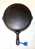 Griswold No. 10 Small Block Logo cast iron skillet