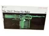 1:16 scale Precision JD Baler