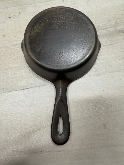 Favorite Piquaware no. 2 Cast Iron Skillet