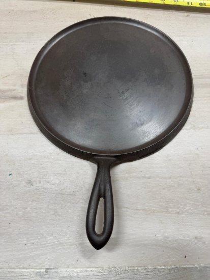 Wapak no. 9 Cast Iron Cast Iron Griddle