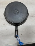 Wapak Indianhead no. 8 Cast Iron Skillet w/ heat ring