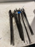 Lot of 5 Tongs