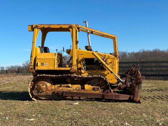 (Inv.51067) CAT D4E Dozer, 4 Way Blade, Meter Shows 872 Hours