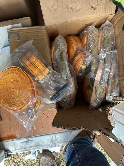 (Inv.43224) Box of Ratchet Straps 8 pcs. New Unused