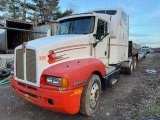 2004 Kenworth T600 Semi, 60