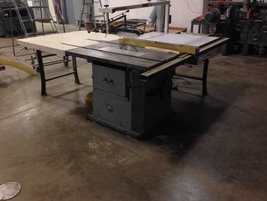 Northfield Foundry Model NO. 4 Table Saw with T Square Fence. Dalton, Ohio