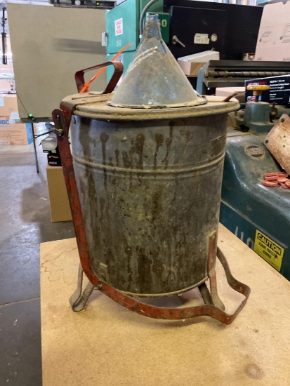 Underwriters Laboratories Metal Waste Can