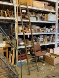 10' Wooden ladder