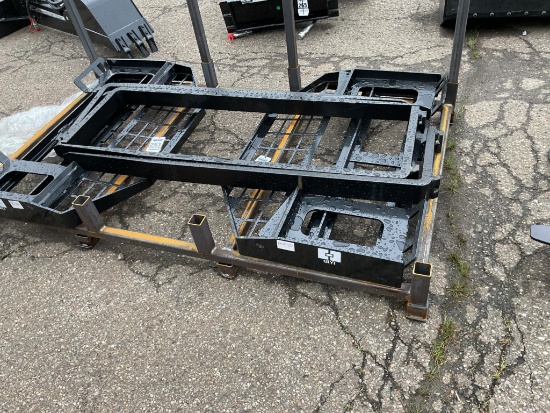 New Unused GIYI Pallet Forks Skid Loader Attachment with 60" Forks