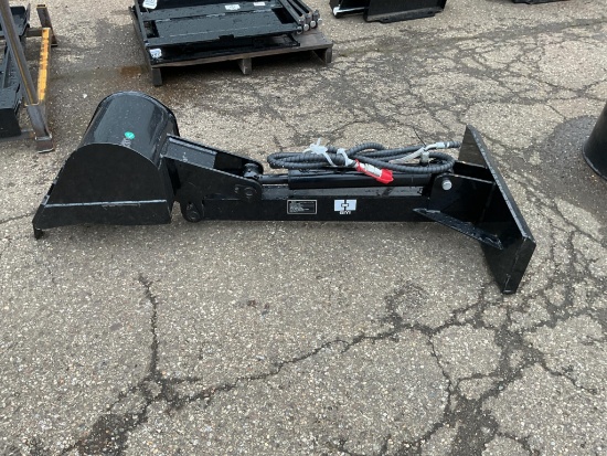 New Unused GIYI Model GY-ZWB Mini Skid Loader Digging Arm Attachment