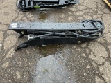 New Unused GIYI Model GY-D7T Hydraulic Tilt Bucket Excavator Attachment, Fit to CAT 7-9ton Excavator