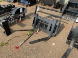 New Unused GIYI Mini Skid Loader Forks Attachment with Side Shift with 30