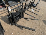 New Unused GIYI Mini Skid Loader Forks Attachment with Side Shift with 30