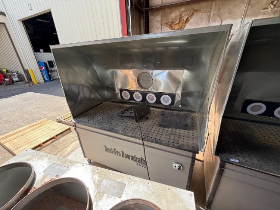 Dust Pro 3672 Down Draft Table w/Hood & Sanding Light