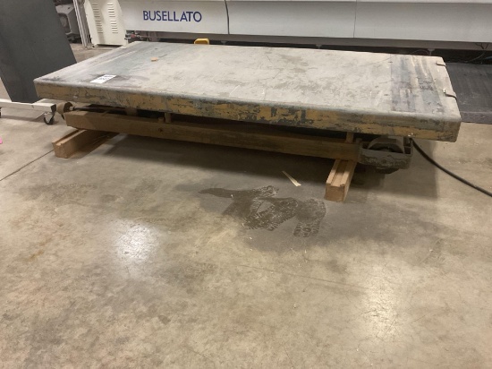 Electric Scissor Lift Table, 3' x 6'