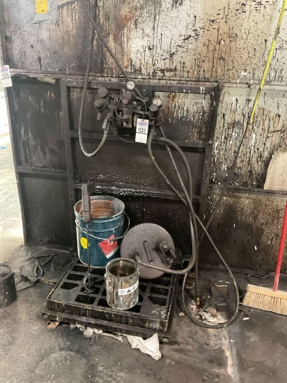 Pneumatic Spray Pump with Kremlin F Pro Spray Gun, Mounted to Containment Skid