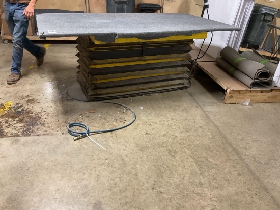Electric Scissor Lift Table, 4' x 4'