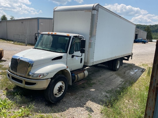 2017 International DuraStar 4300 Truck, VIN # 1HTMMMMLXHH640945, Miles 283510,