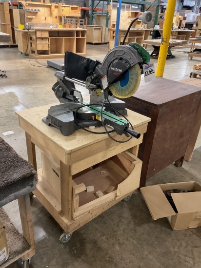 Hitachi C 8FSHE 8 1/2" Sliding Compound Miter Saw with Stand 120 Volt 1 Phase