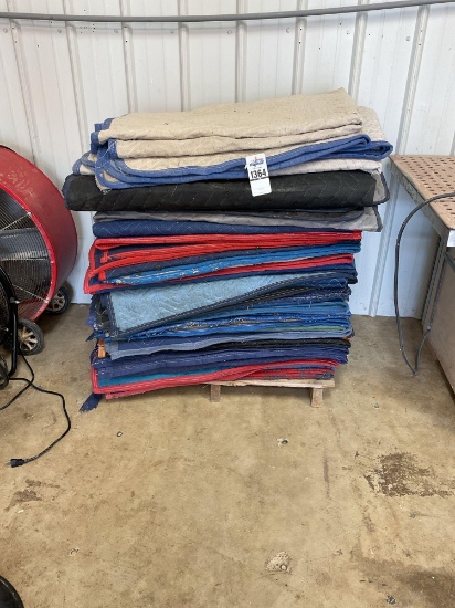 Pallet Lot, Furniture Blankets