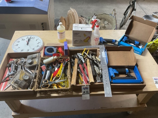 Pallet lot, Hand Tools, Ear Plugs, 3 Fasco F1B Staplers, Air Blow Guns, Air Tool Oil