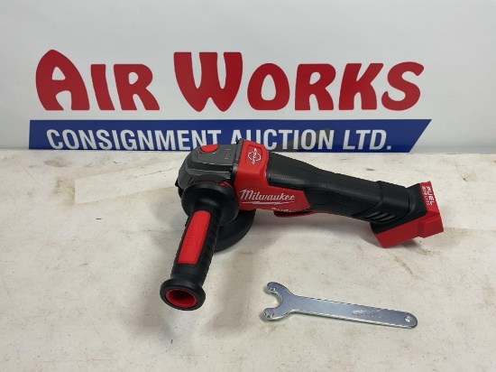 New Unused 4 1/2" / 5" Milwaukee 2880-20 Grinder, 18 Volt, Brushless Motor