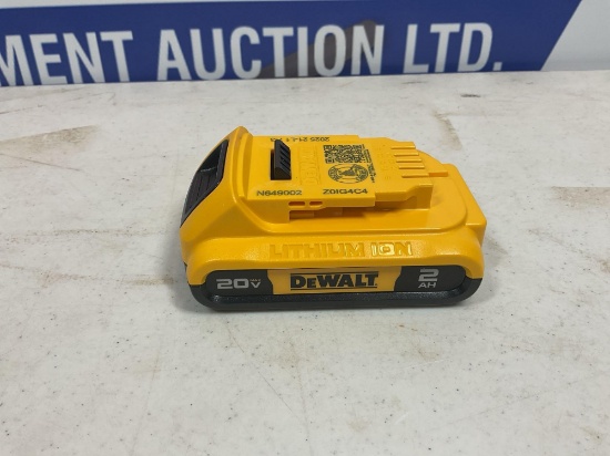 New Unused Dewalt 2 AH 20 Volt Max XR Lithium ION Battery