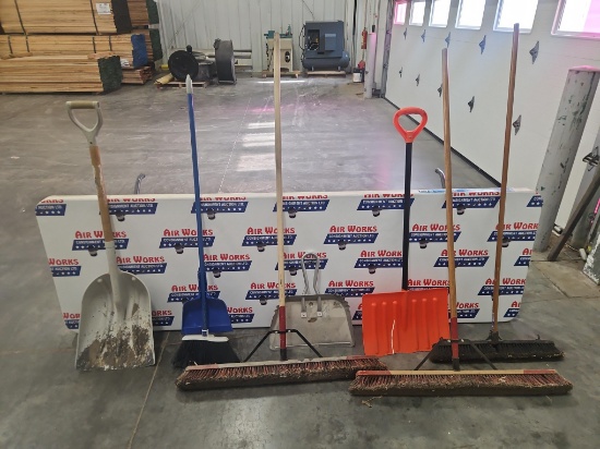 Skid Lot - Push brooms, shovels & furniture blankets