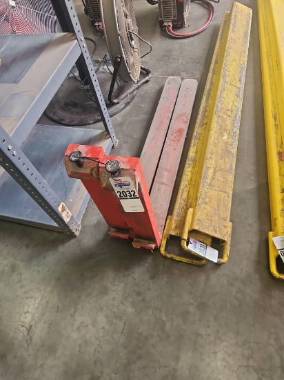 42" Class 2 Forklift Forks