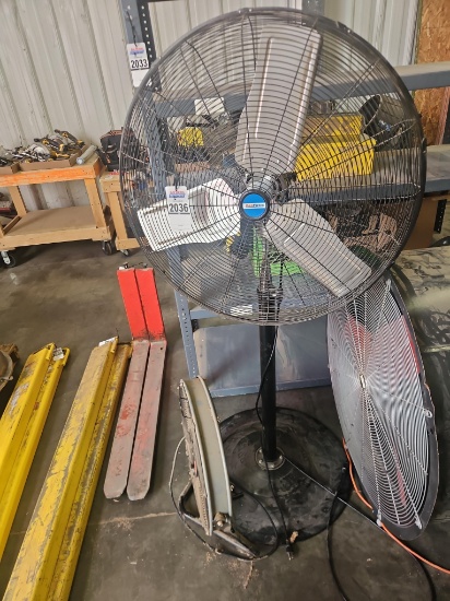 30" Pedestal Fan & 20" Shroud Fan